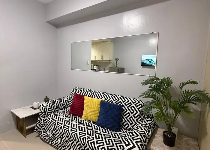 Sea Residences Staycation Near Moa Pasay Aparthotel